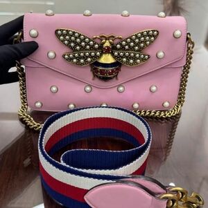 Gucci Queen Margaret Bee Bag Pearl Studded Broadway Flap Bag Pink
